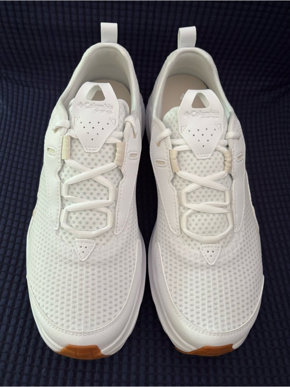 Columbia Men's White Mesh Lightweight Sneakers with Gum Toe Accent